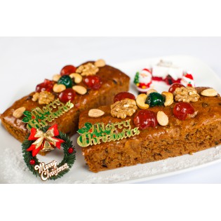 7 1/2 By 4 Inch Light & Moist Christmas Fruit Cake